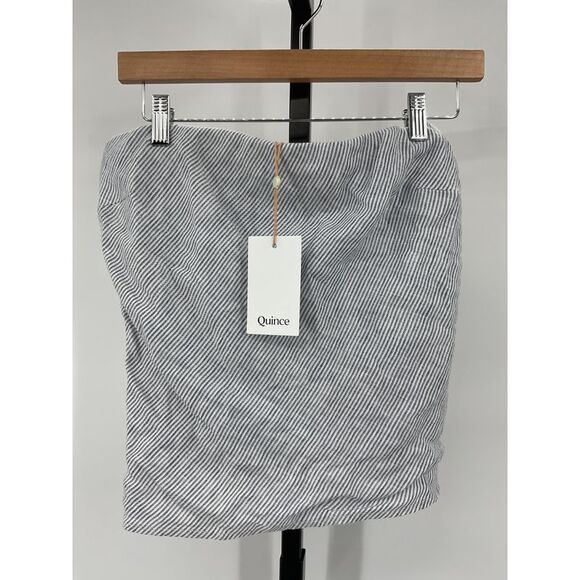 Quince Tops - 🌐NWT - Quince Navy and White Pinstripe Top
